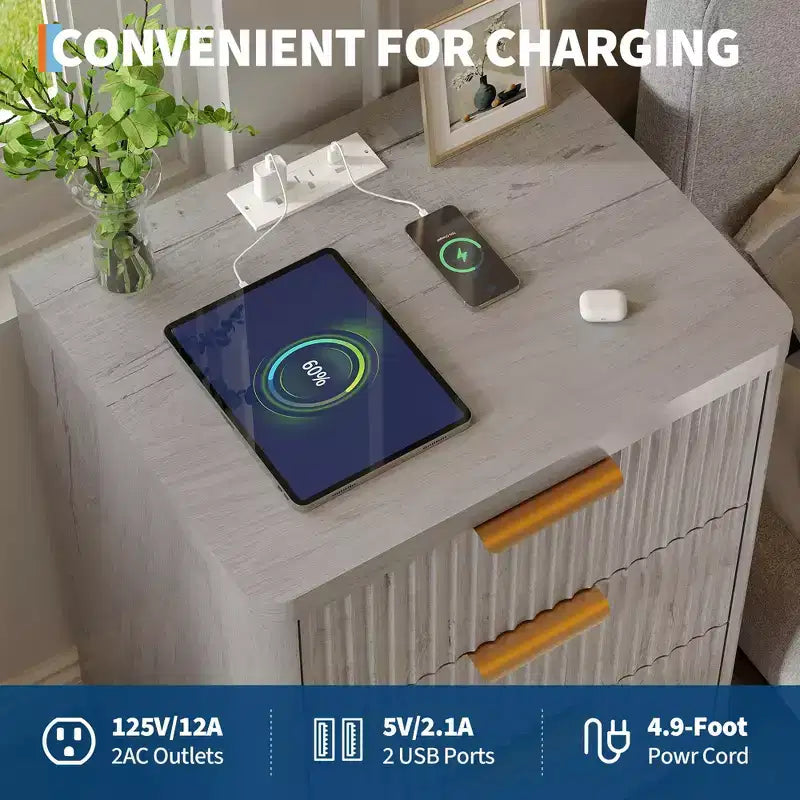 Comodino scanalato metà secolo con 3 cassetti, comodino in legno con bordi curvi, tavolino moderno per camera da letto o soggiorno
