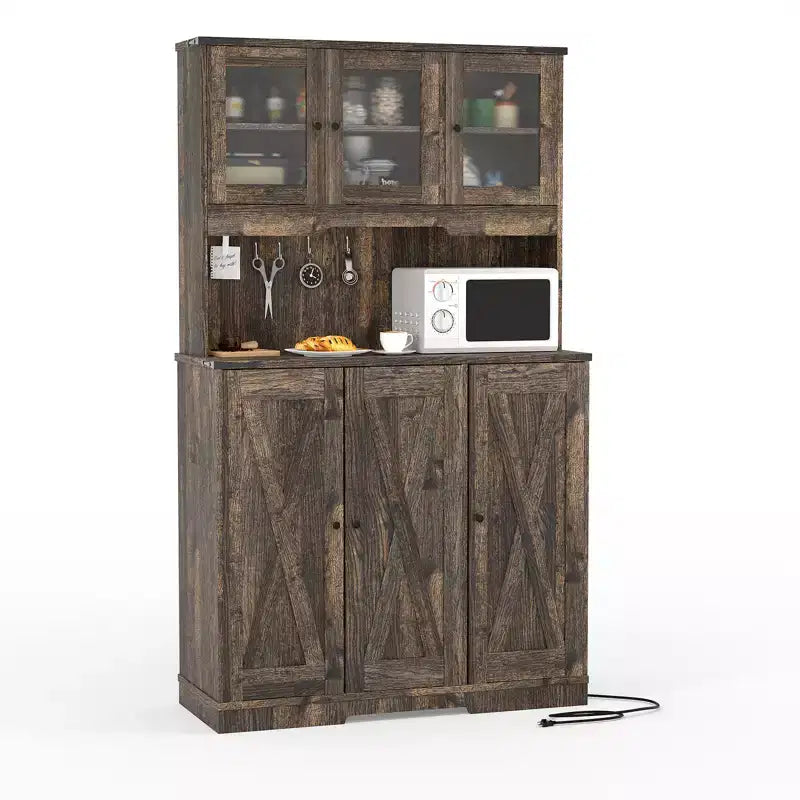 Dispensa da Cucina Versatile Autoportante - Marrone Rustico, Stazione di Ricarica Integrata, Ampio Piano di Lavoro, Credenza Alta con Ante e Ripiani