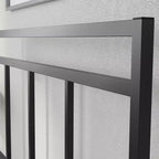 Piattaforma letto con telaio in metallo