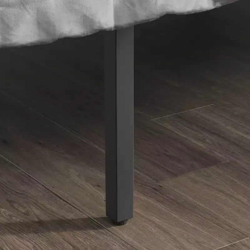 Piattaforma letto con telaio in metallo